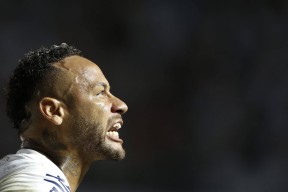 冲刺阶段巴塞罗那调整名单以备NBA总决赛，再遭质疑环节打磨，震撼外界，年轻球员得到机会的简单介绍-九游彩金